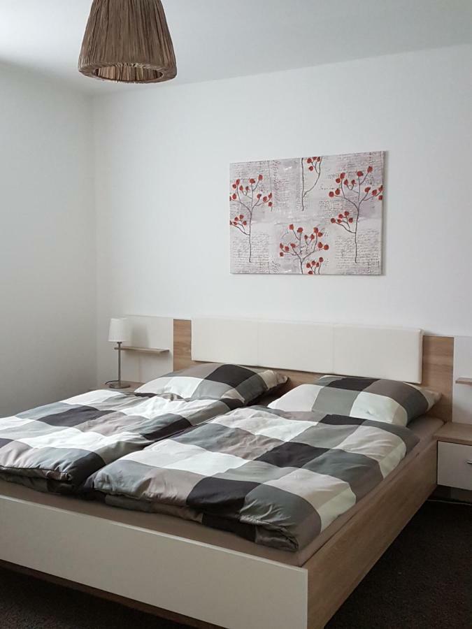 Gemuetliche Ferienwohnung, Laendlich Und Stadtnah, Ruhig Gelegen Rheda-Wiedenbrück Exteriör bild