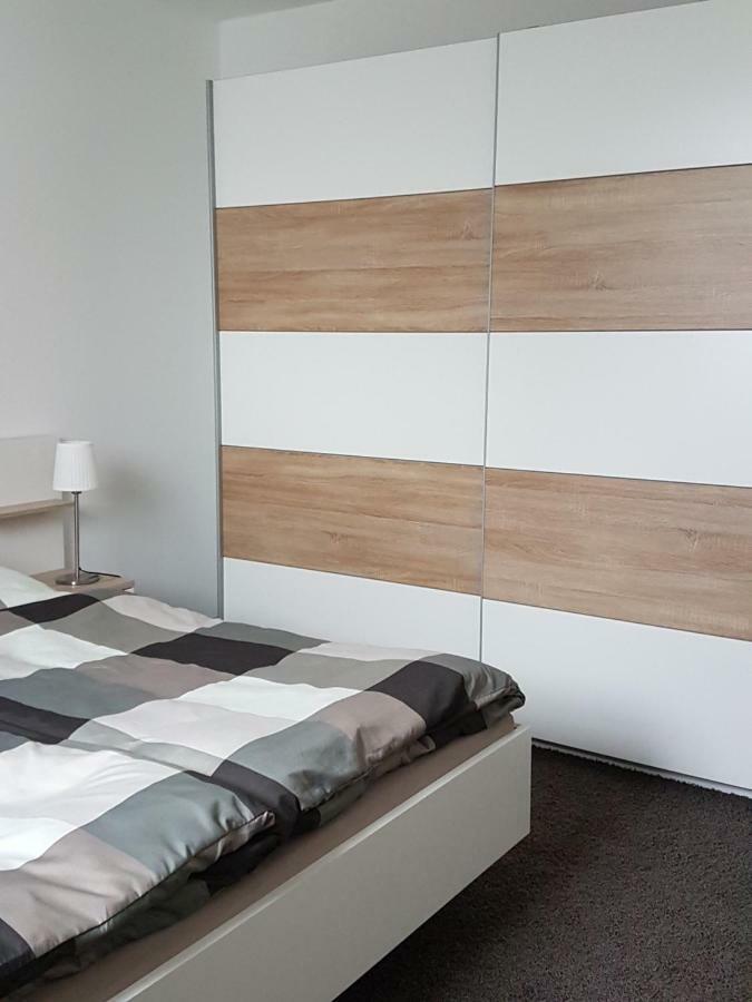 Gemuetliche Ferienwohnung, Laendlich Und Stadtnah, Ruhig Gelegen Rheda-Wiedenbrück Exteriör bild